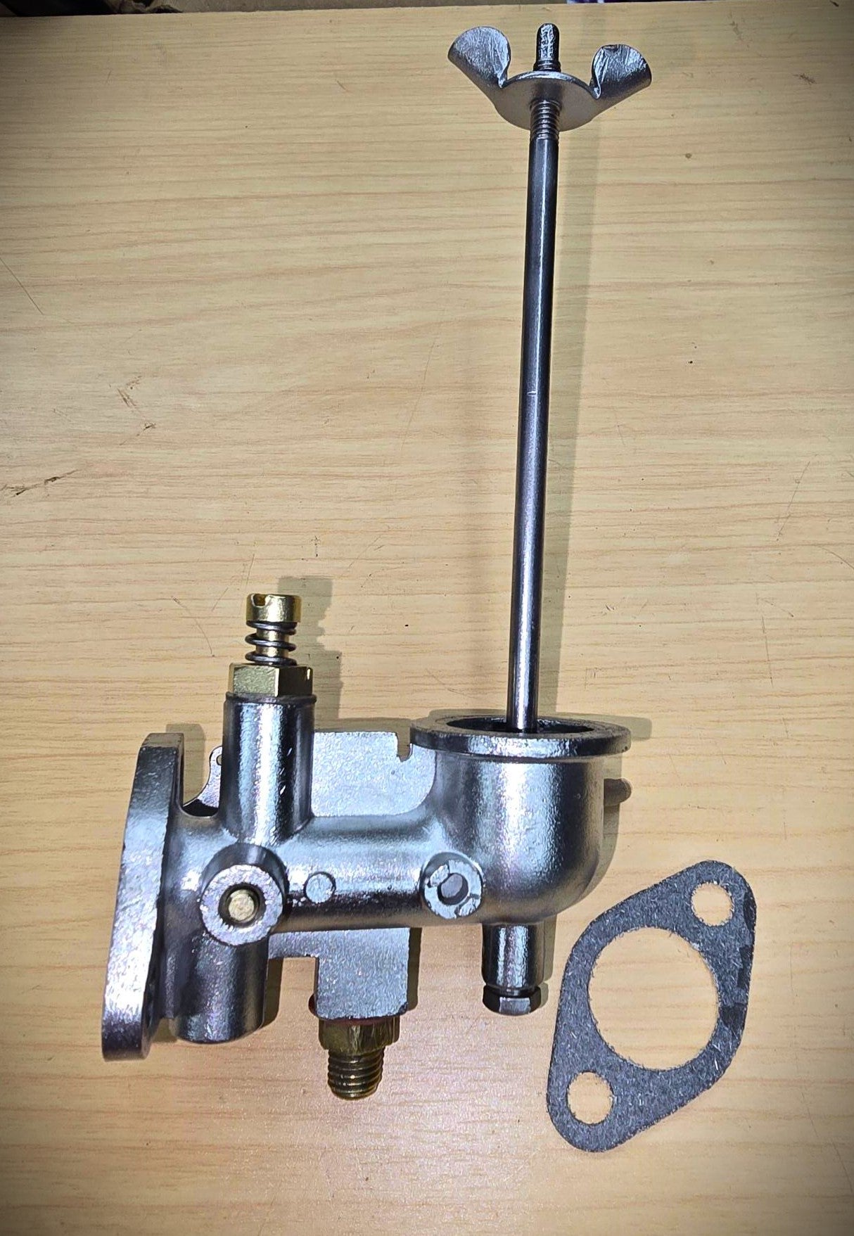 291035 Briggs Model WI Carburetor USED