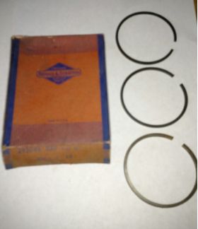 290696 Standard Piston Ring Set Model B or 14 with 1/8" compression rings