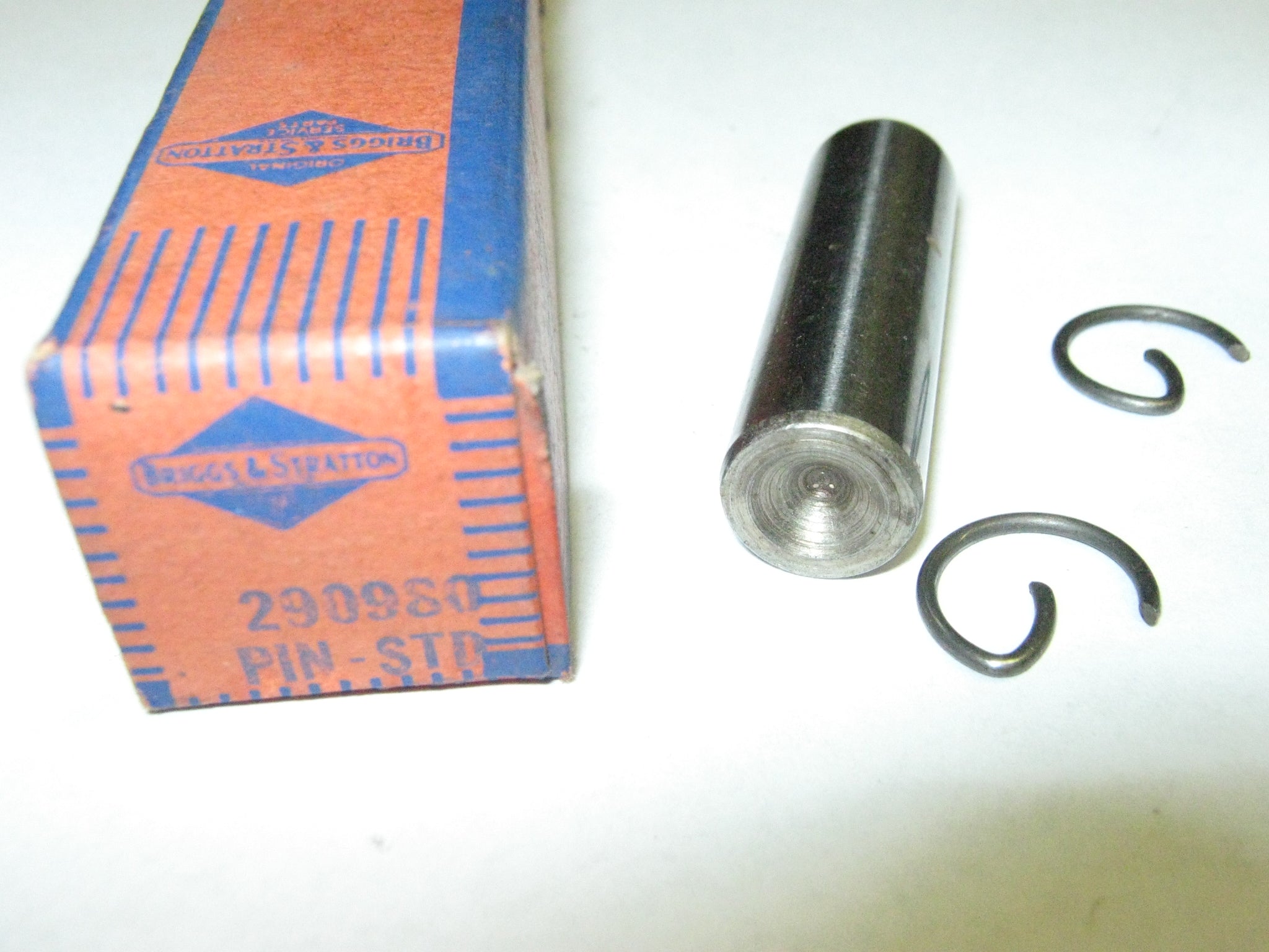 290980 Briggs Gas Engine Piston Pin Standard