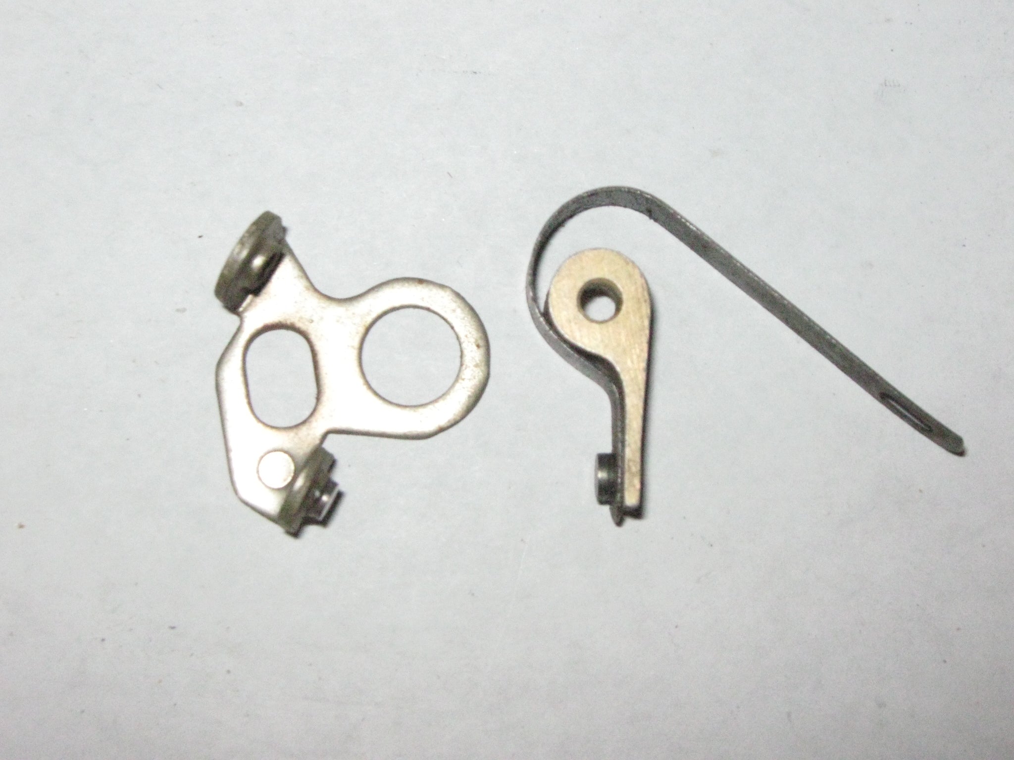 292021 Briggs Gas Engine Contact Points Set Model 9 14 19 23