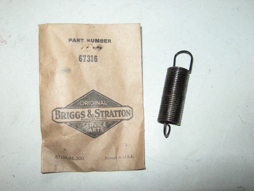 67316 Genuine Briggs Governor Spring  NOS
