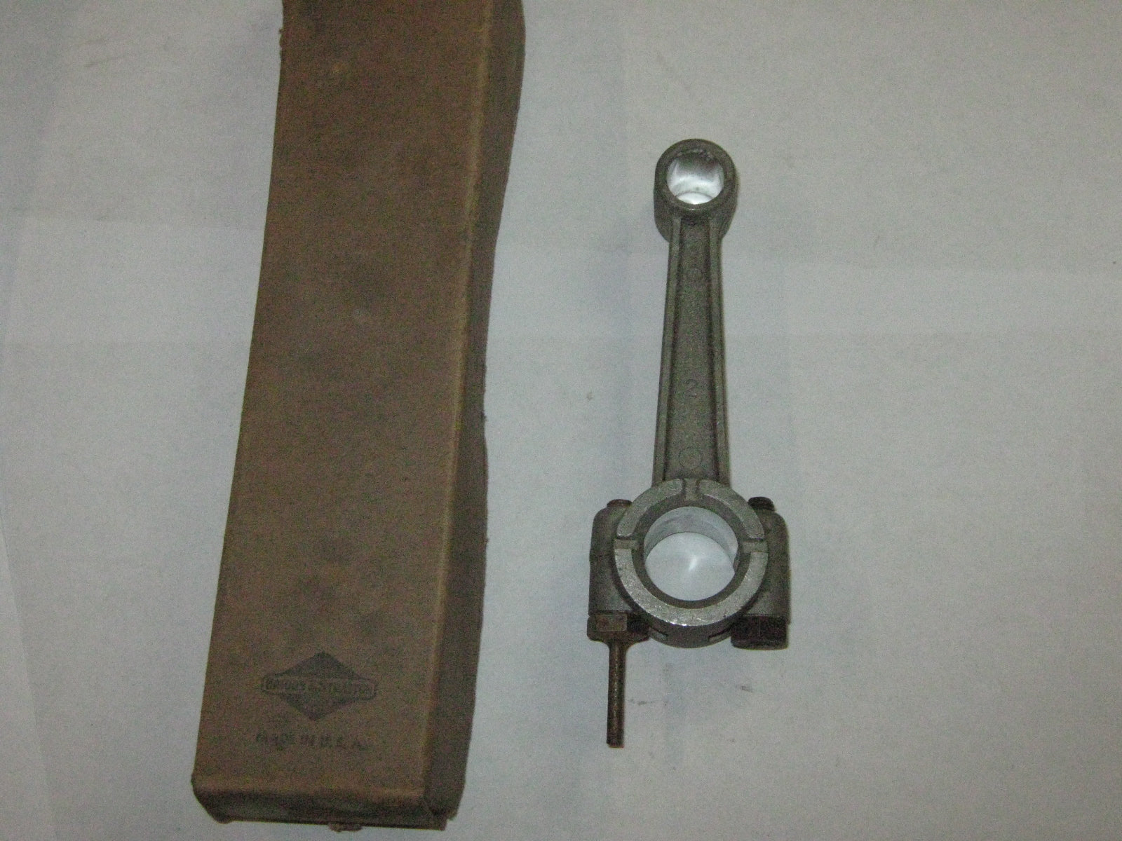 Briggs & Stratton Gas Engine Rod 99638 WMB