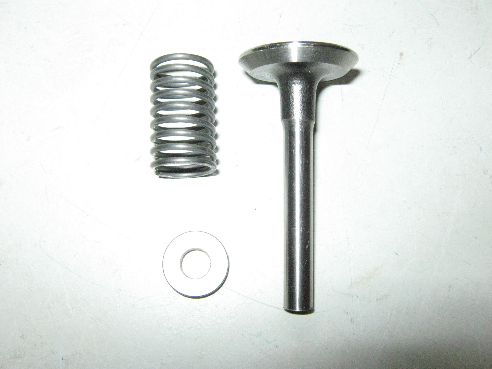 Briggs Valve Assembly Intake EA15