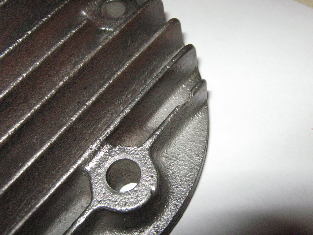 Antique Briggs Engine Cast Iron Cylinder Head 61030  Model L